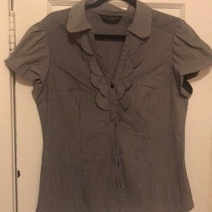 Cute, black and white pin stripe top